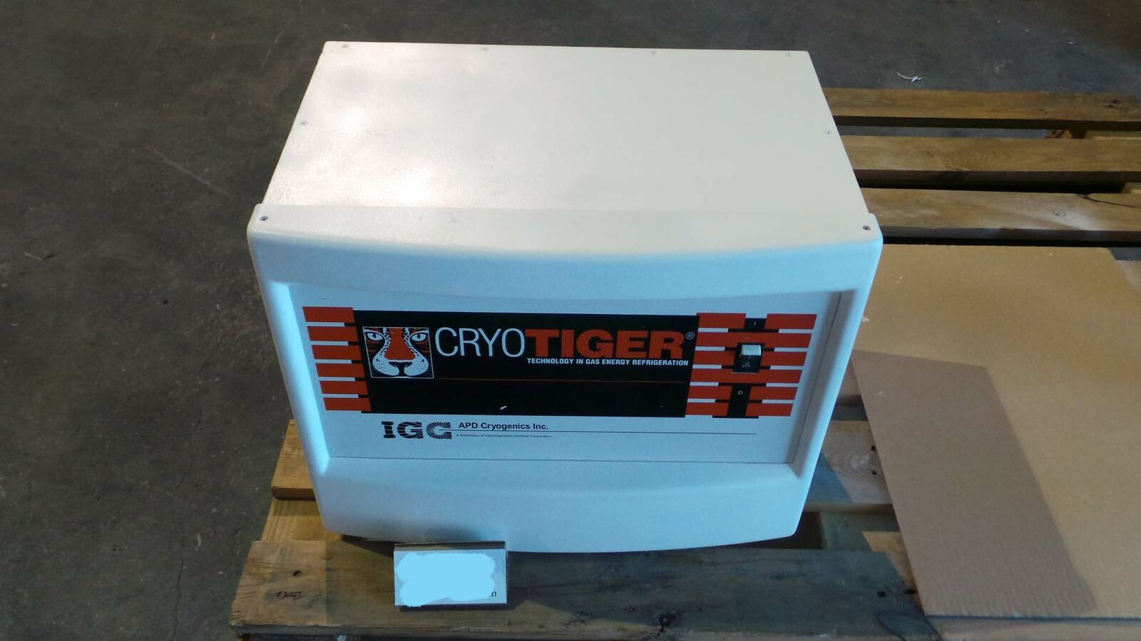 Used APD Cryogeincs T1101-01-000-16 Compressor, T1101-01-000-16 / APD Cryotiger Compressor Cooling S