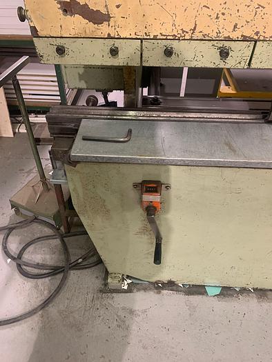 Used 1981 LVD PPN 65/30 Hydraulic Pressbrake