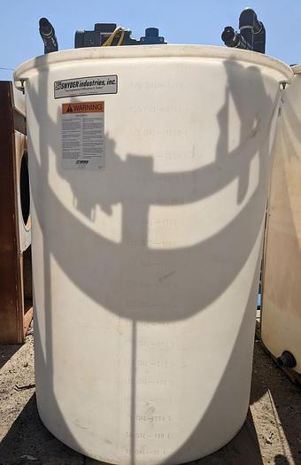 Used TK-16: 500 Gallon Vertical Tank with Mixer