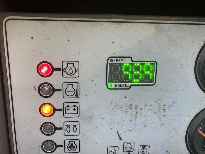 Used 2012 MCCLOSKEY 516