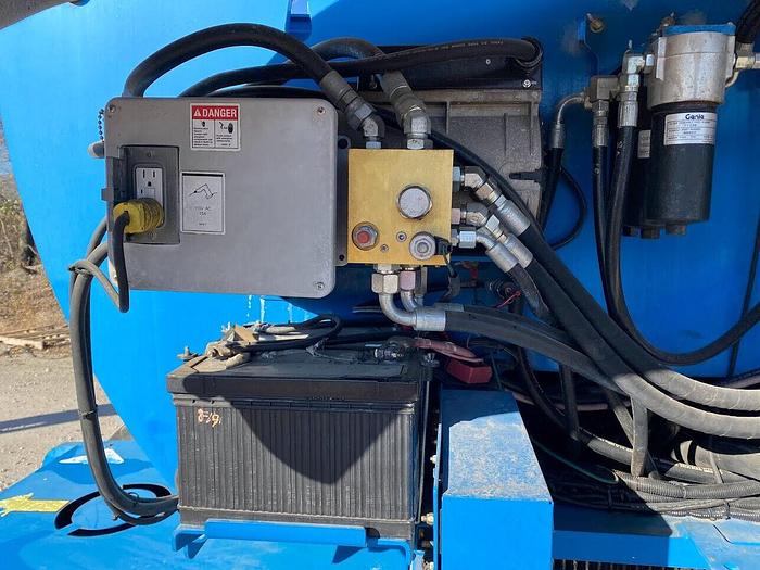 Used 2012 GENIE Z80/60