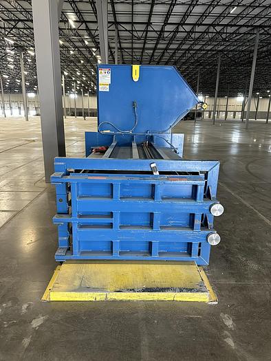 Used 2015 Balemaster 1772-AO Wide Mouth Closed Door Baler