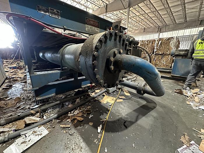 Used Mosley Two-Ram 200T-AP Baler