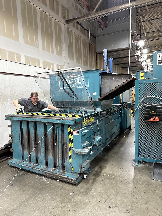 Refurbished 2003 Maren Engineering ProPAK60-20R Full Eject Manual-Tie Baler