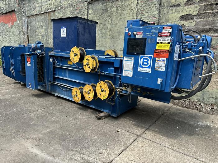 Refurbished Balemaster 4025G-8 Auto-Tie Baler