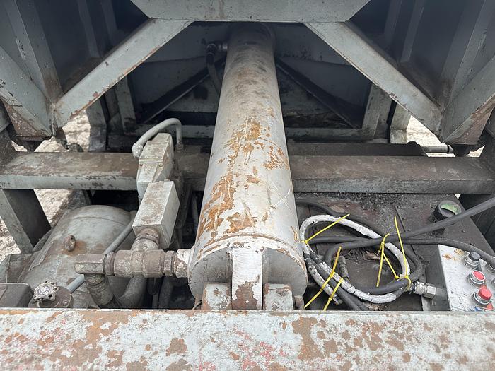 Used Dempster SP2-359 Stationary Compactor