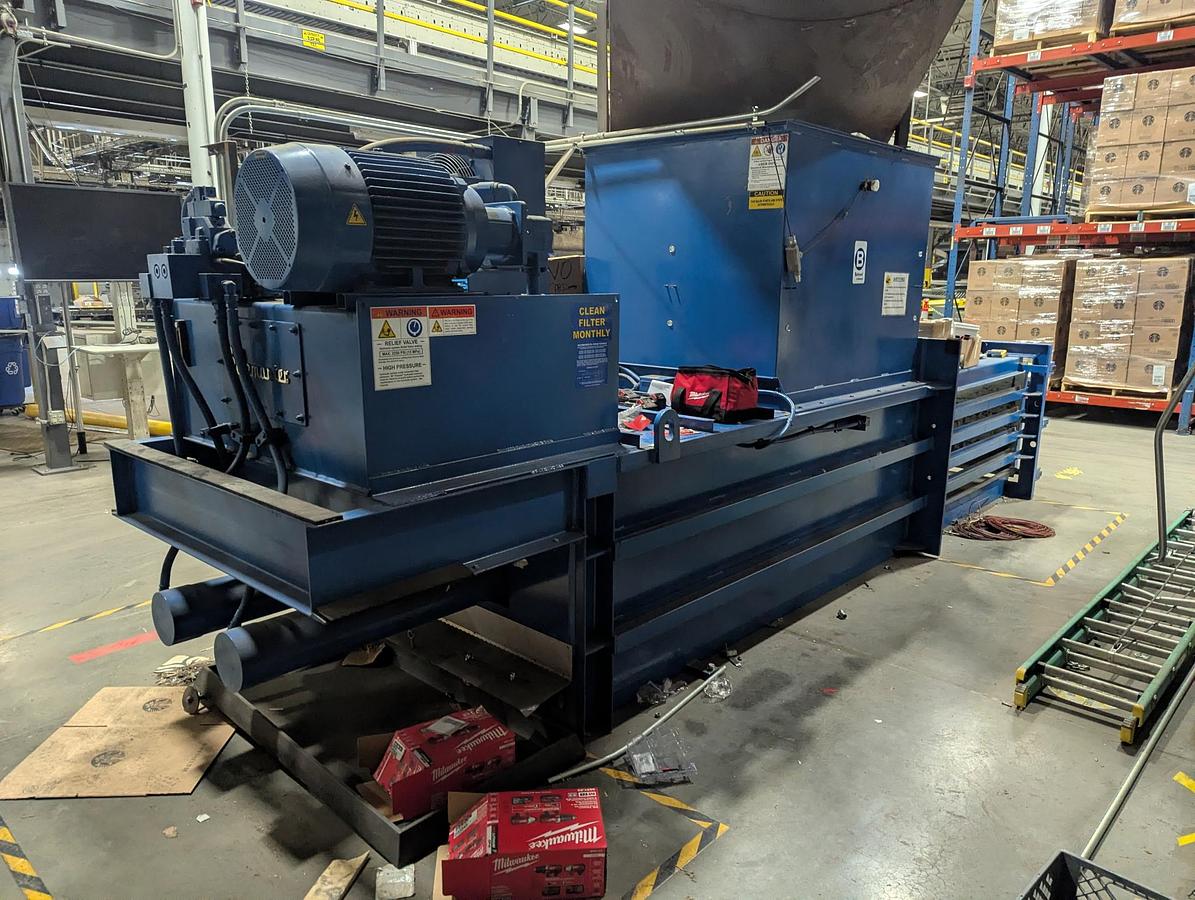 Used Balemaster 1772-AO Wide Mouth Closed Door Baler