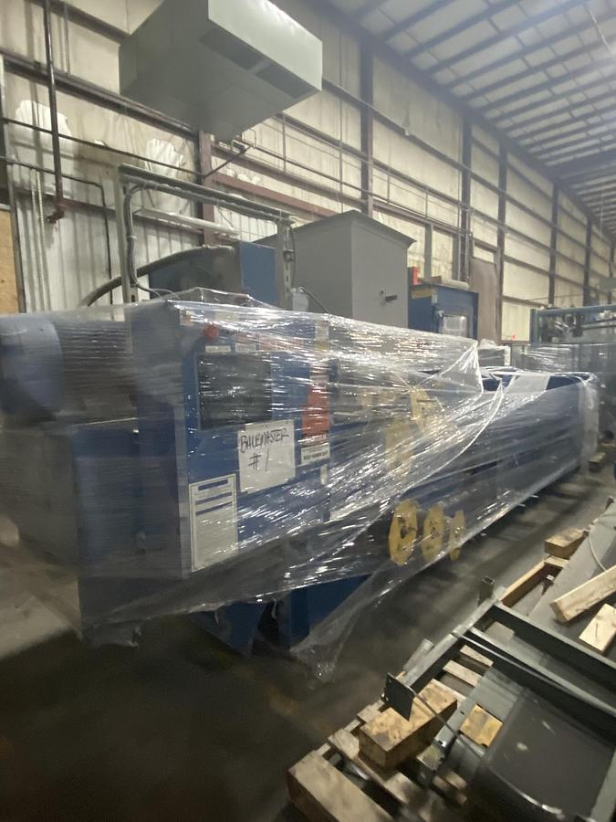 Refurbished 2007 Balemaster 4030G-8 Auto-Tie Baler