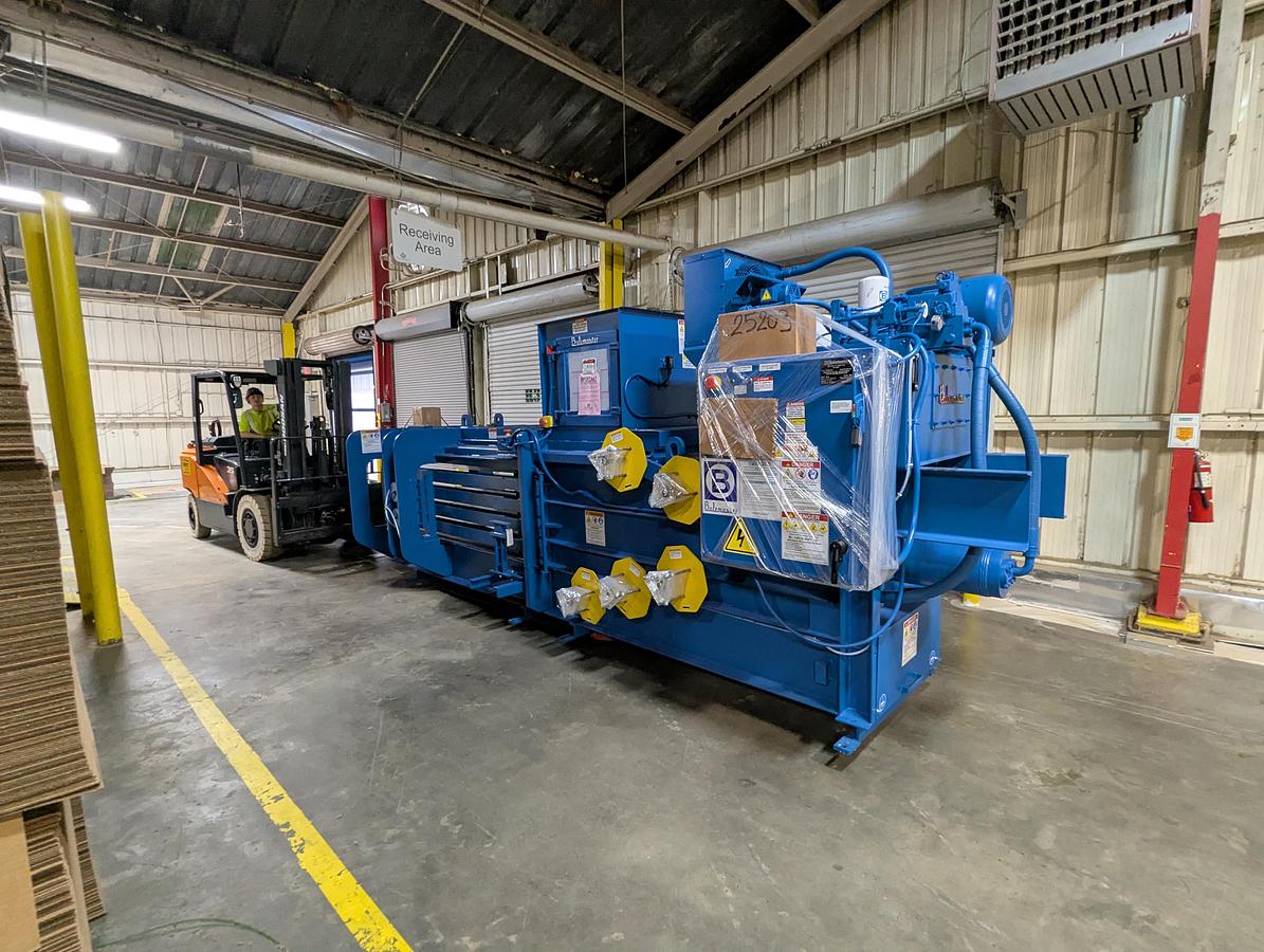 2026 Balemaster E-430 Auto-Tie Baler