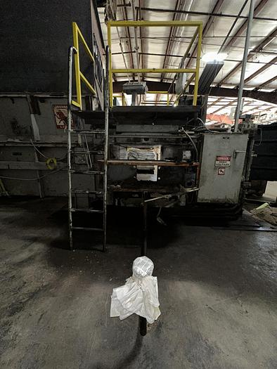 Used Logemann 345 AT Two-Ram Baler