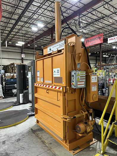 Refurbished Harmony M60CB Vertical Baler