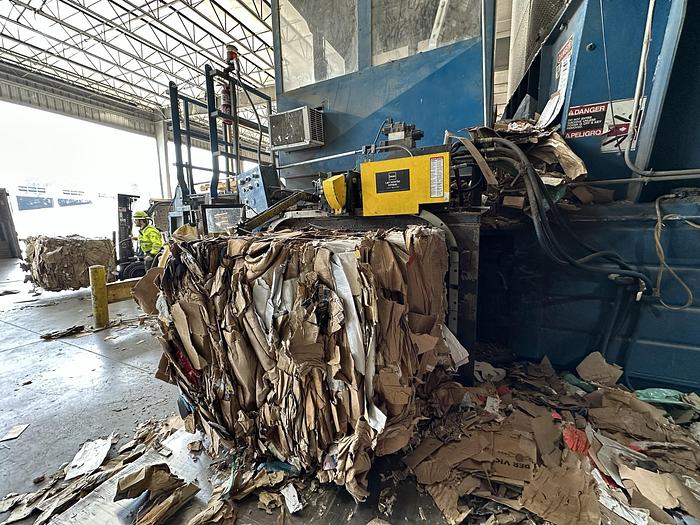 Used Mosley Two-Ram 200T-AP Baler