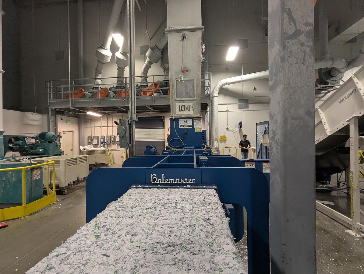 2026 Balemaster E-390 Auto-Tie Baler