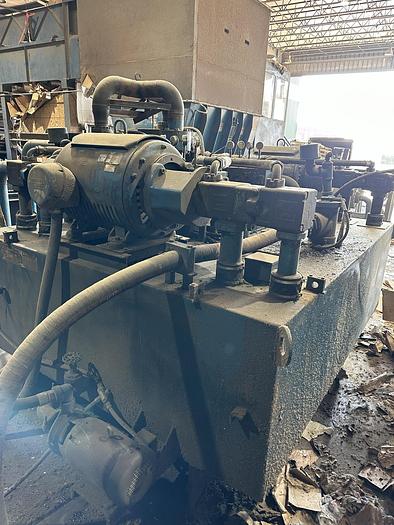 Used Mosley Two-Ram 200T-AP Baler