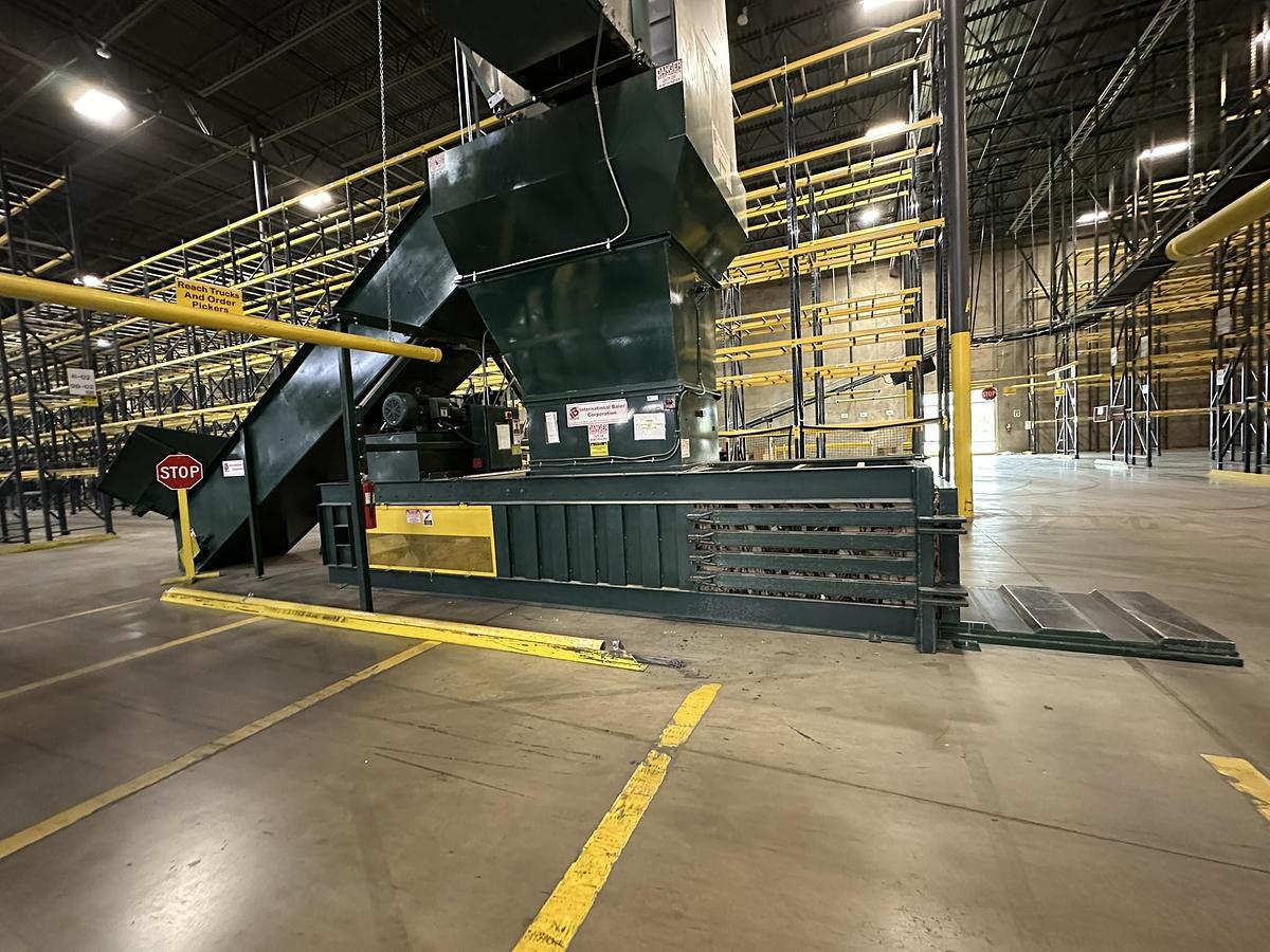 Refurbished 2006 International Baler Corporation NA-1295-48 Closed Door Baler