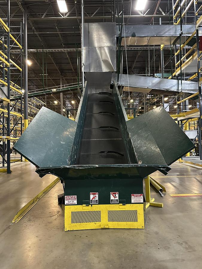 Refurbished 2006 International Baler Corporation NA-1295-48 Closed Door Baler