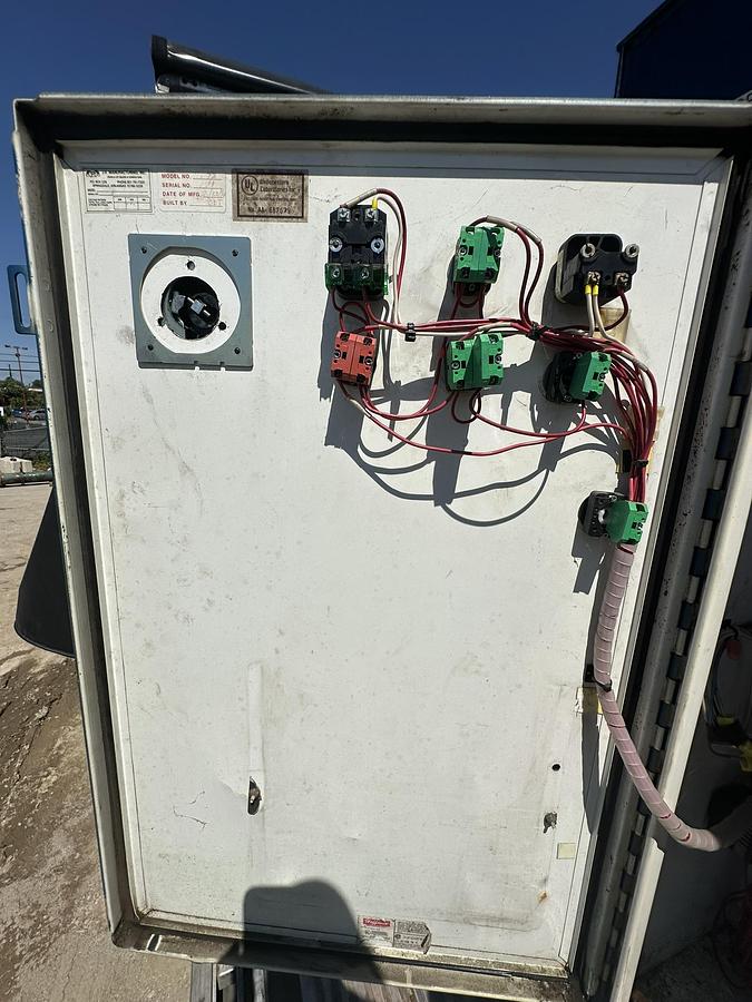 Refurbished Cram-a-Lot HX-72 Closed Door Manual-Tie Baler