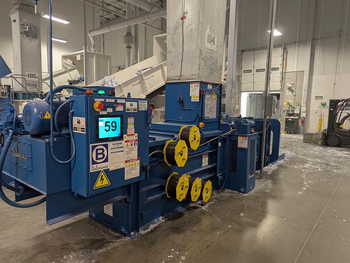 2026 Balemaster E-390 Auto-Tie Baler