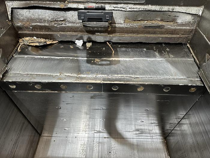 Used Mosley Two-Ram 200T-AP Baler