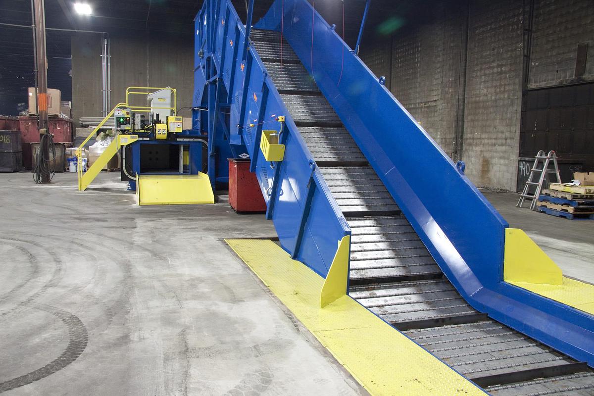 2026 Excel 2R10 Two-Ram Baler