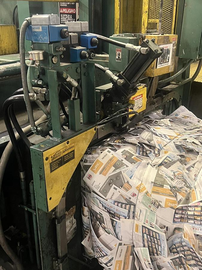 Refurbished Harris HRB-918W-BRBD Two Ram Baler