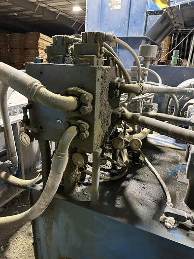 Used Mosley Two-Ram 200T-AP Baler