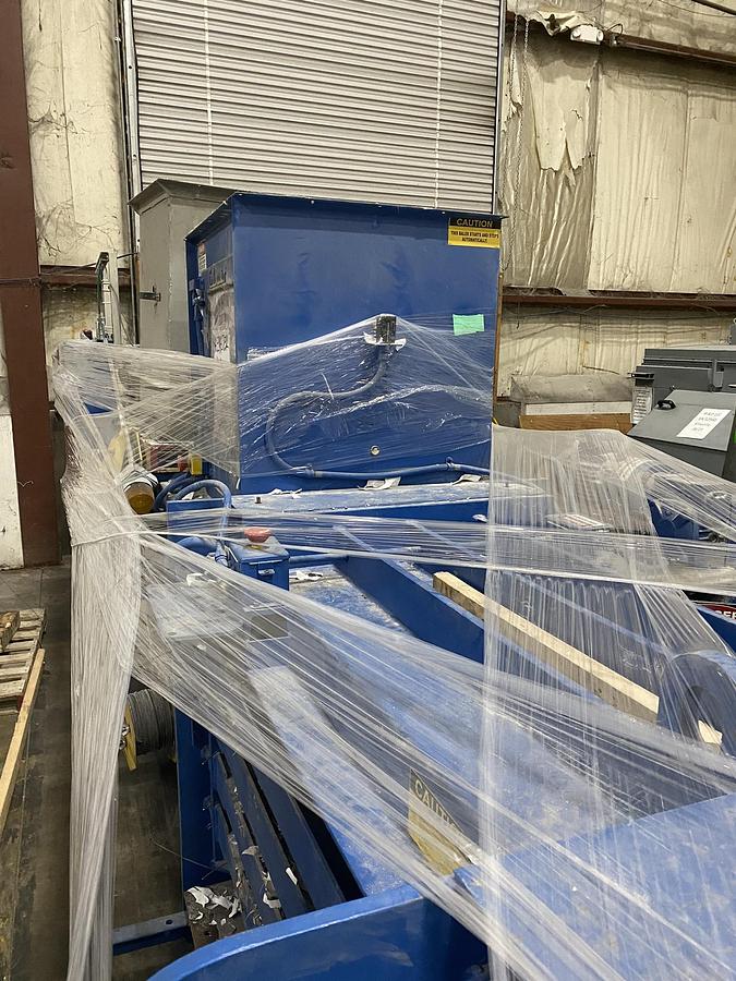 Refurbished 2007 Balemaster 4030G-8 Auto-Tie Baler