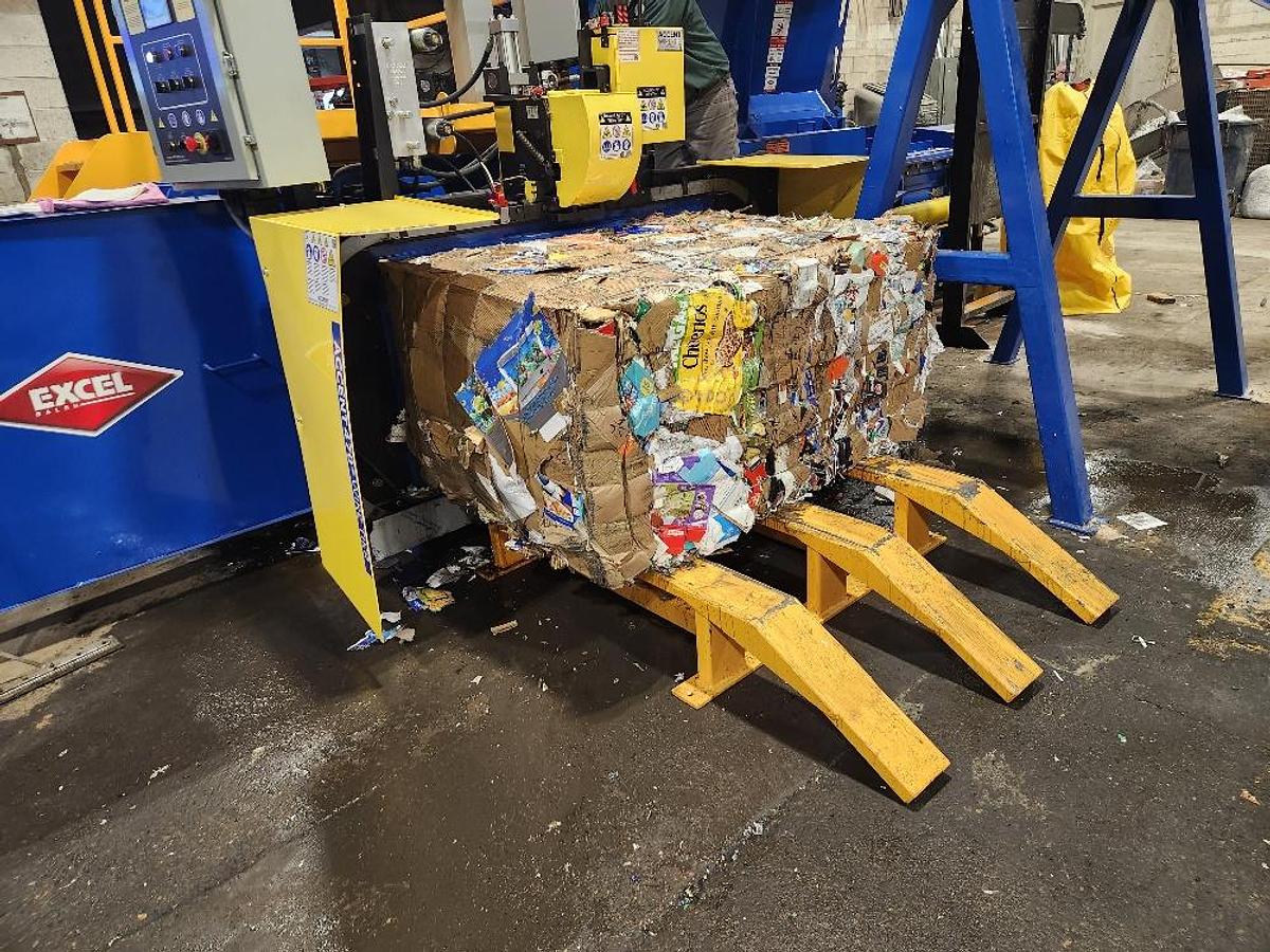 2026 Excel 2R9 Two-Ram Baler