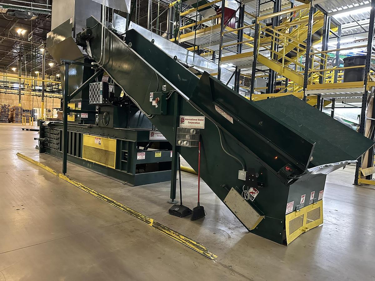 Refurbished 2006 International Baler Corporation NA-1295-48 Closed Door Baler