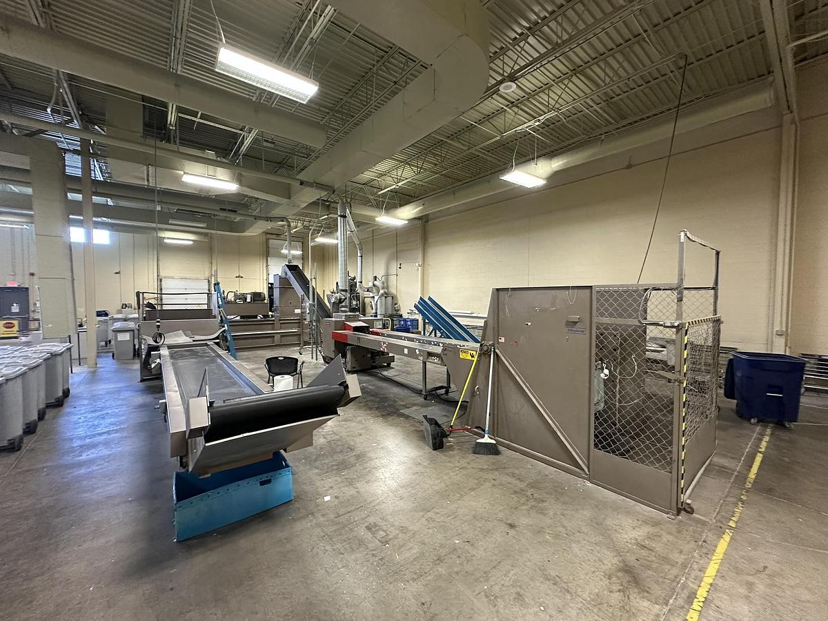 Used Allegheny HLS-84848 Tipper with Sorting Conveyor