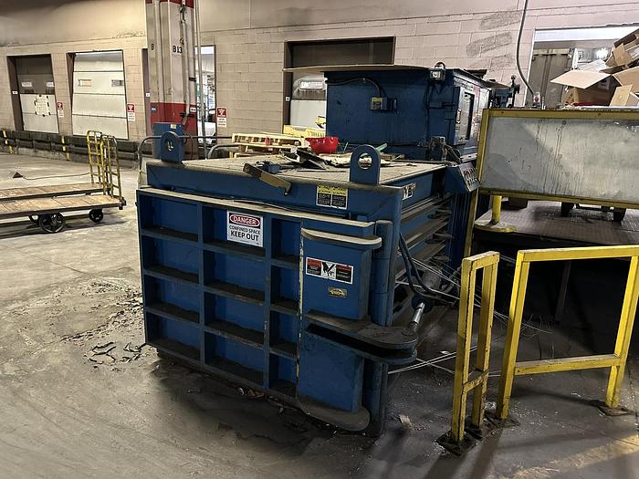 Refurbished Harris / Selco HL-60 M Manual-Tie Baler