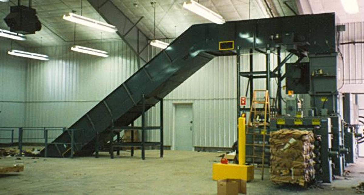 2026 Titan Conveyors Model 661 Rubber Combo Belt Infeed Conveyor