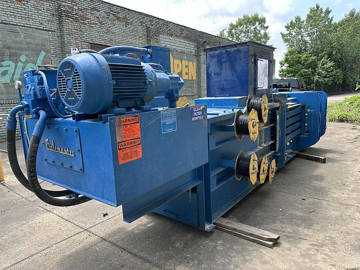 Refurbished Balemaster 4025G-8 Auto-Tie Baler
