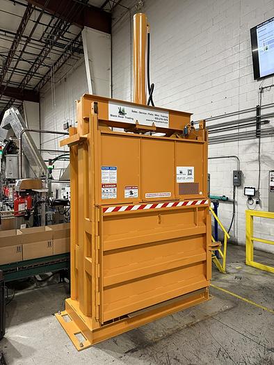 Refurbished Harmony M60CB Vertical Baler