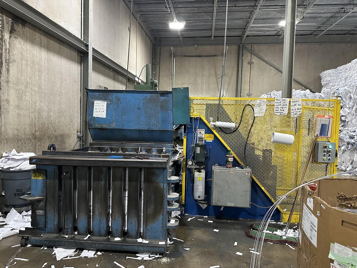 Refurbished 2001 Maren Engineering ProPAK60-20R Full Eject Manual-Tie Baler