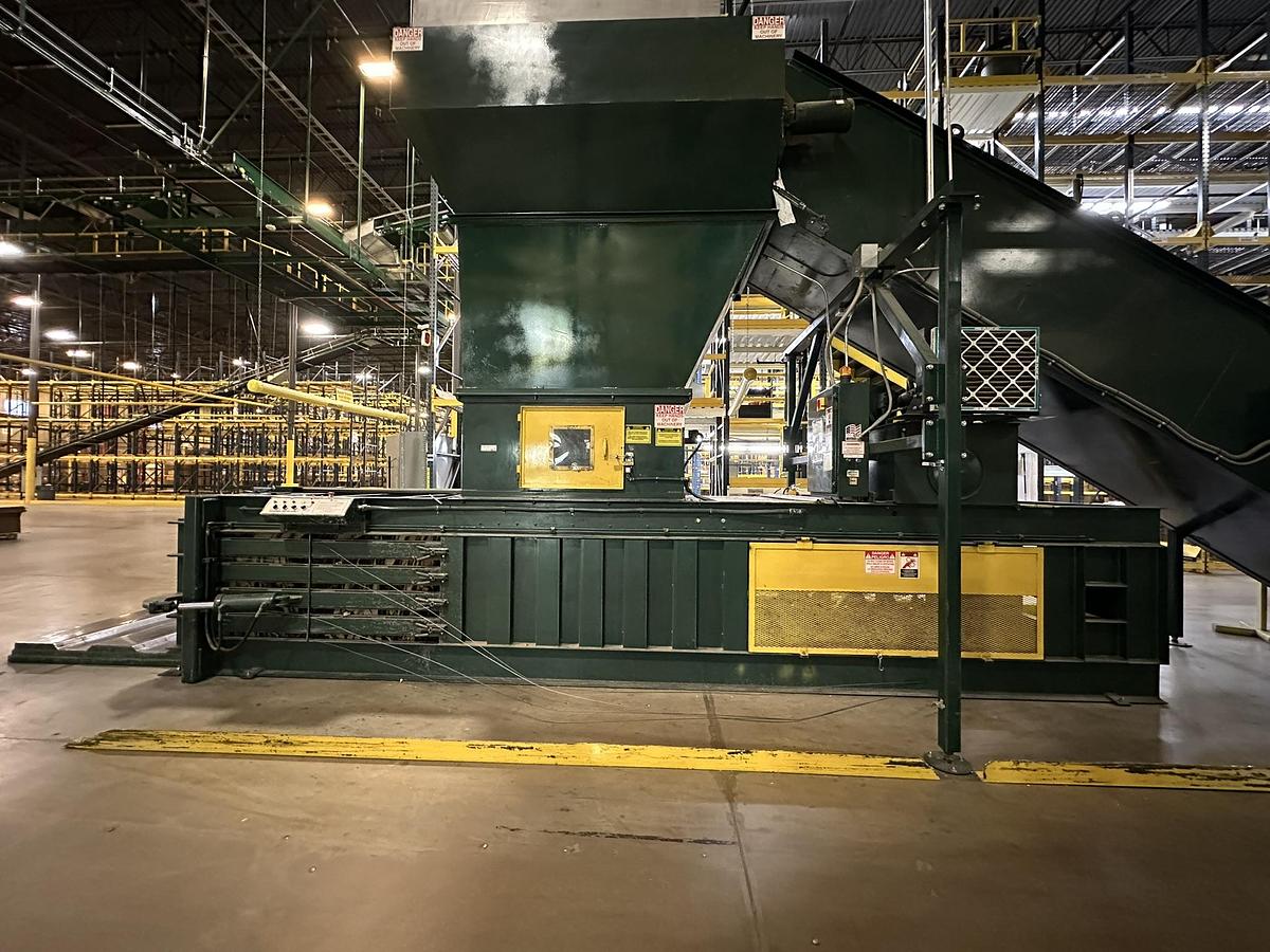 Refurbished 2006 International Baler Corporation NA-1295-48 Closed Door Baler