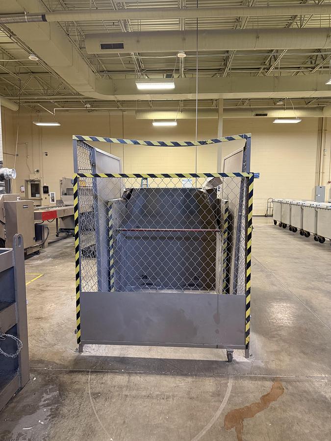 Used Allegheny HLS-84848 Tipper with Sorting Conveyor