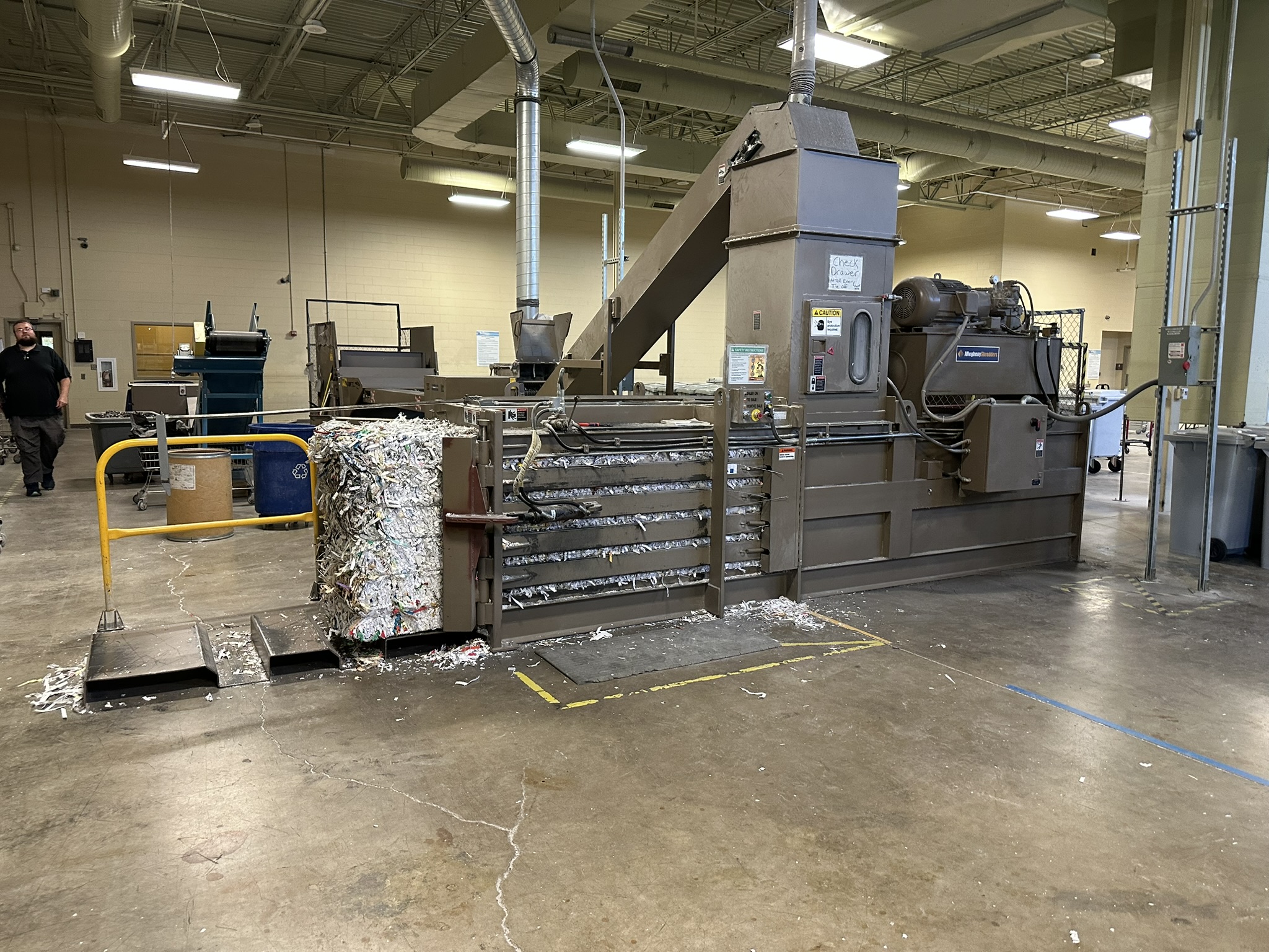 Allegheny 3430-2572 Closed Door Baler