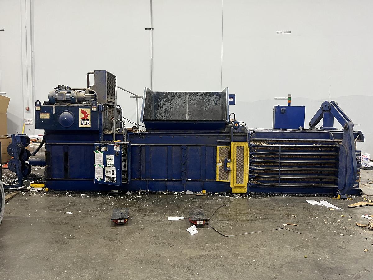 Refurbished 2003 American Baler 7242H-8T30