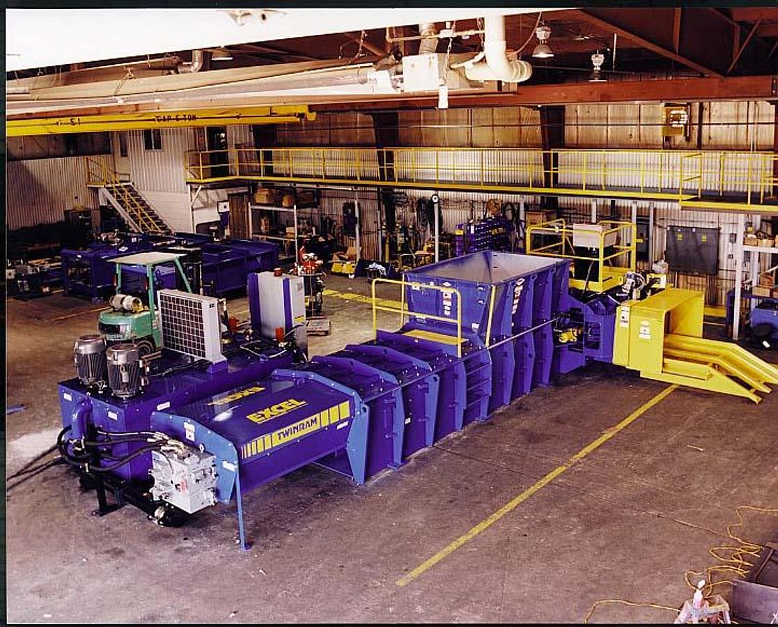 Refurbished Excel Signature 150 Series Two-Ram Baler