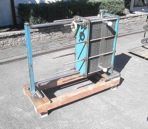 Used Heat Exchanger, Plate, 200 SF, S/st, Mueller, #S740913