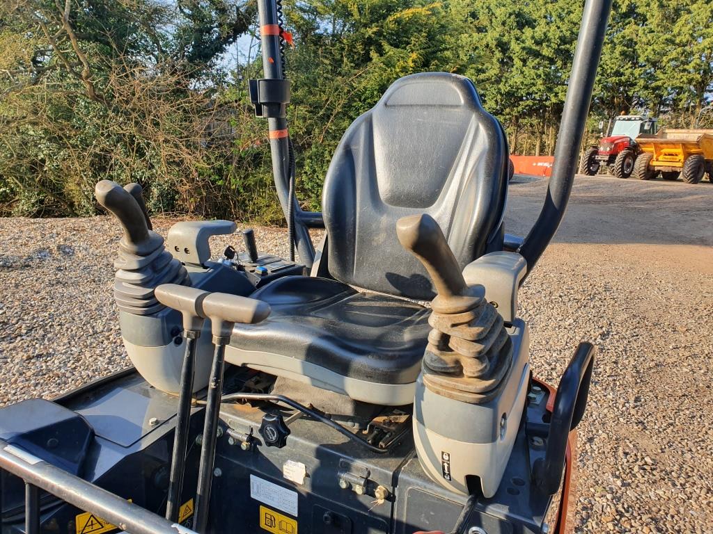 Used Hitachi Zaxis 19U Excavator