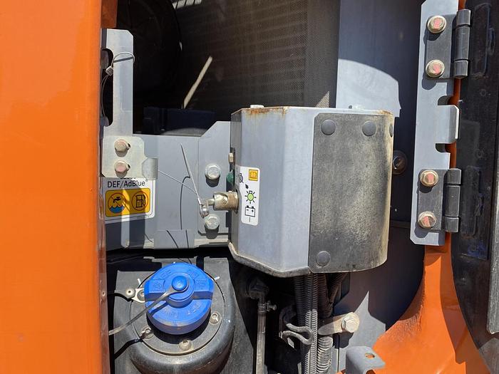 Usato 2019 HITACHI ZX135US-6