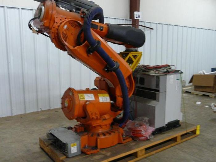 Used ABB IRB 6640-235/2.55 CNC 6 AXIS ROBOT WITH IRC 5 CONTROLLER