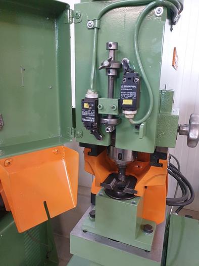 Gebraucht Lochstanze Peddinghaus Hydraulic 502