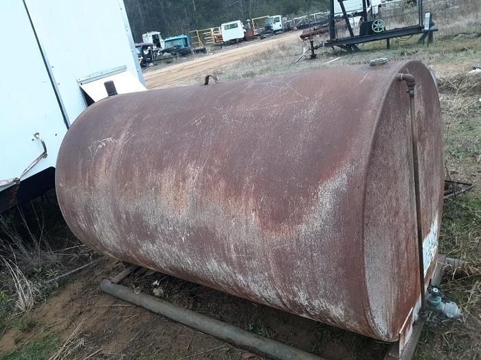 Used USED DIESEL FUEL TANK 74" L X 45" DIAMETER  500  GALLONS