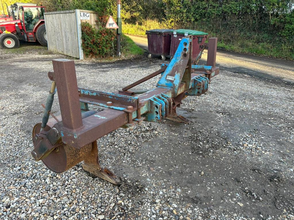 Used Ransomes Twin Leg Subsoiler