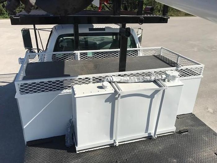 Used 2010 Ford F750 Telelect Commander 4042 Digger Derrick - C76440