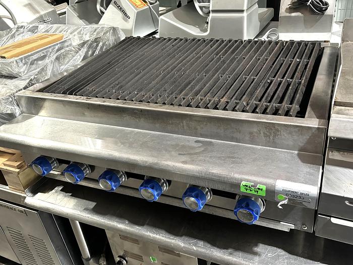 Used Imperial Range 36" Natural Gas Radiant Countertop Charbroiler, IRB-36