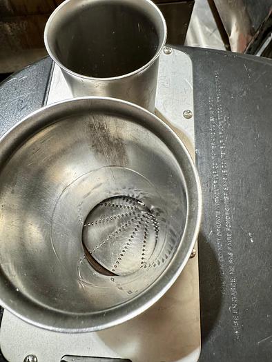 Used Ceado Mulligan Associates ES700 Fruit and Vegetable Juicer